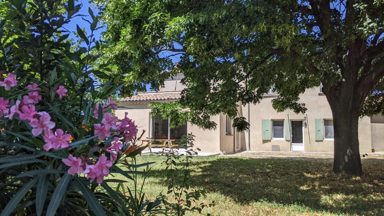 Rez-De-Jardin Independant Dans Ferme Maraichere Bio Avec Grand Jardin Privatif Clos Et Arbore Crest Esterno foto