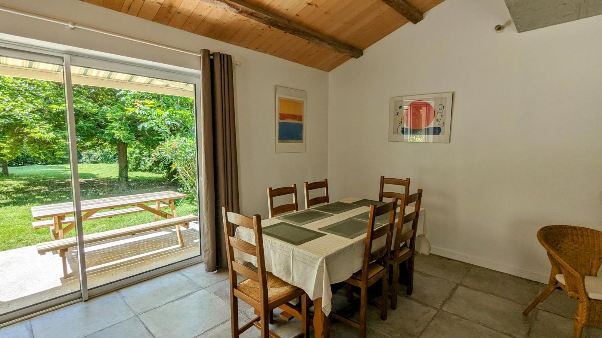 Rez-De-Jardin Independant Dans Ferme Maraichere Bio Avec Grand Jardin Privatif Clos Et Arbore Crest Esterno foto