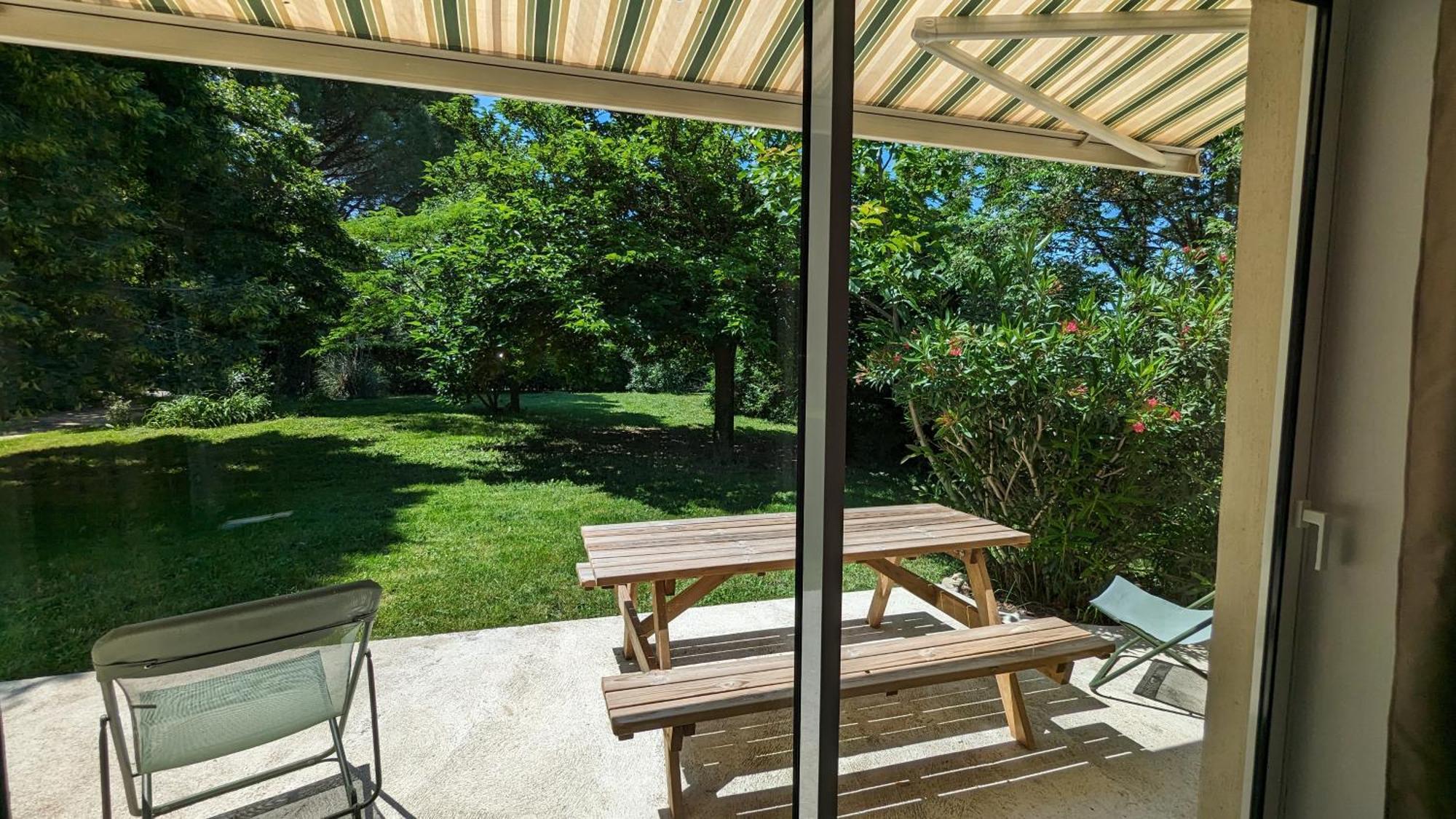 Rez-De-Jardin Independant Dans Ferme Maraichere Bio Avec Grand Jardin Privatif Clos Et Arbore Crest Esterno foto